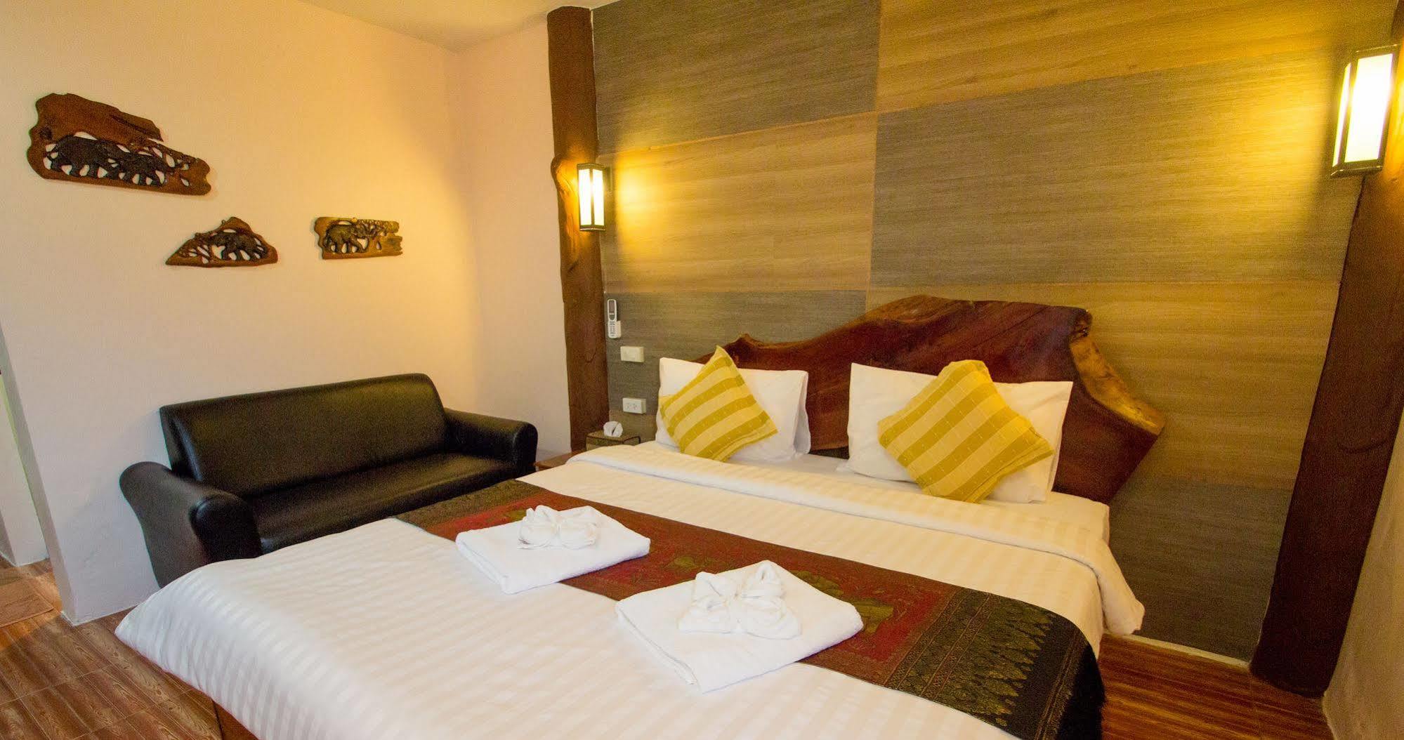 Naiyang Discovery Beach Resort Sha Nai Yang Exterior foto